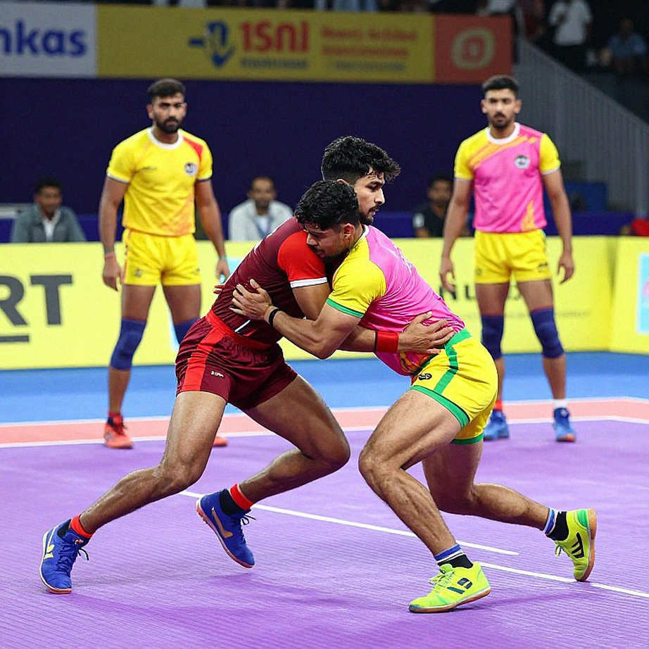 Fourteen to Thirteen: One Name Went Missing From Ahmedabad's Draw Sheet, and the Reason Still Isn't Answered Fourteen to Thirteen: One Name Went Missing From Ahmedabad's Draw Sheet, and the Reason Still Isn't Answered